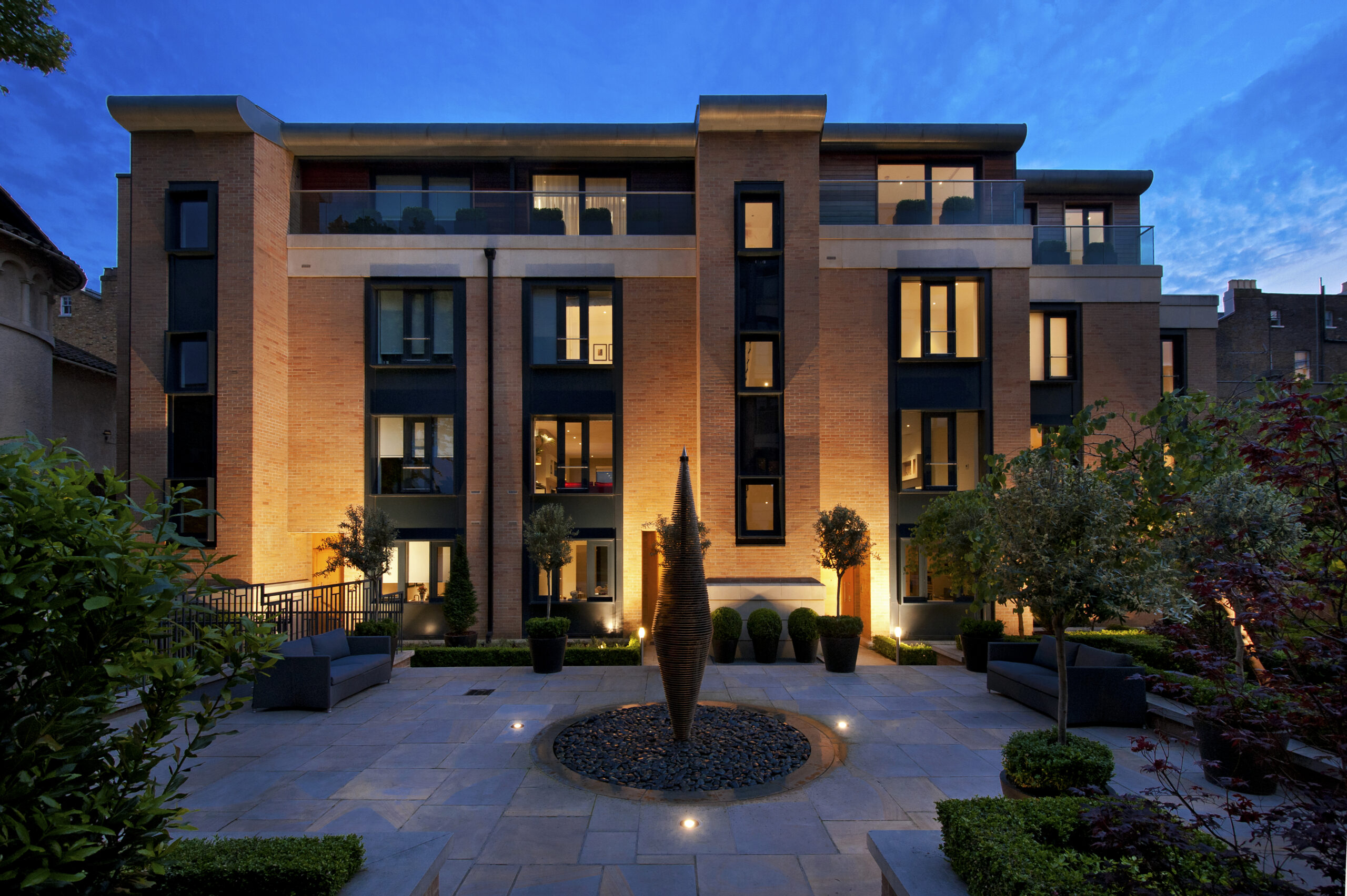 Regent’s Courtyard, London, NW1