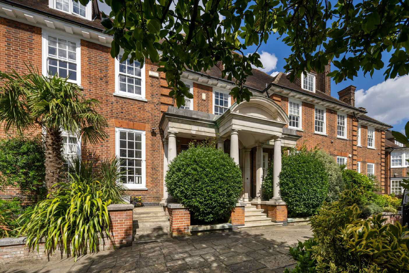 Greenaway Gardens, NW3